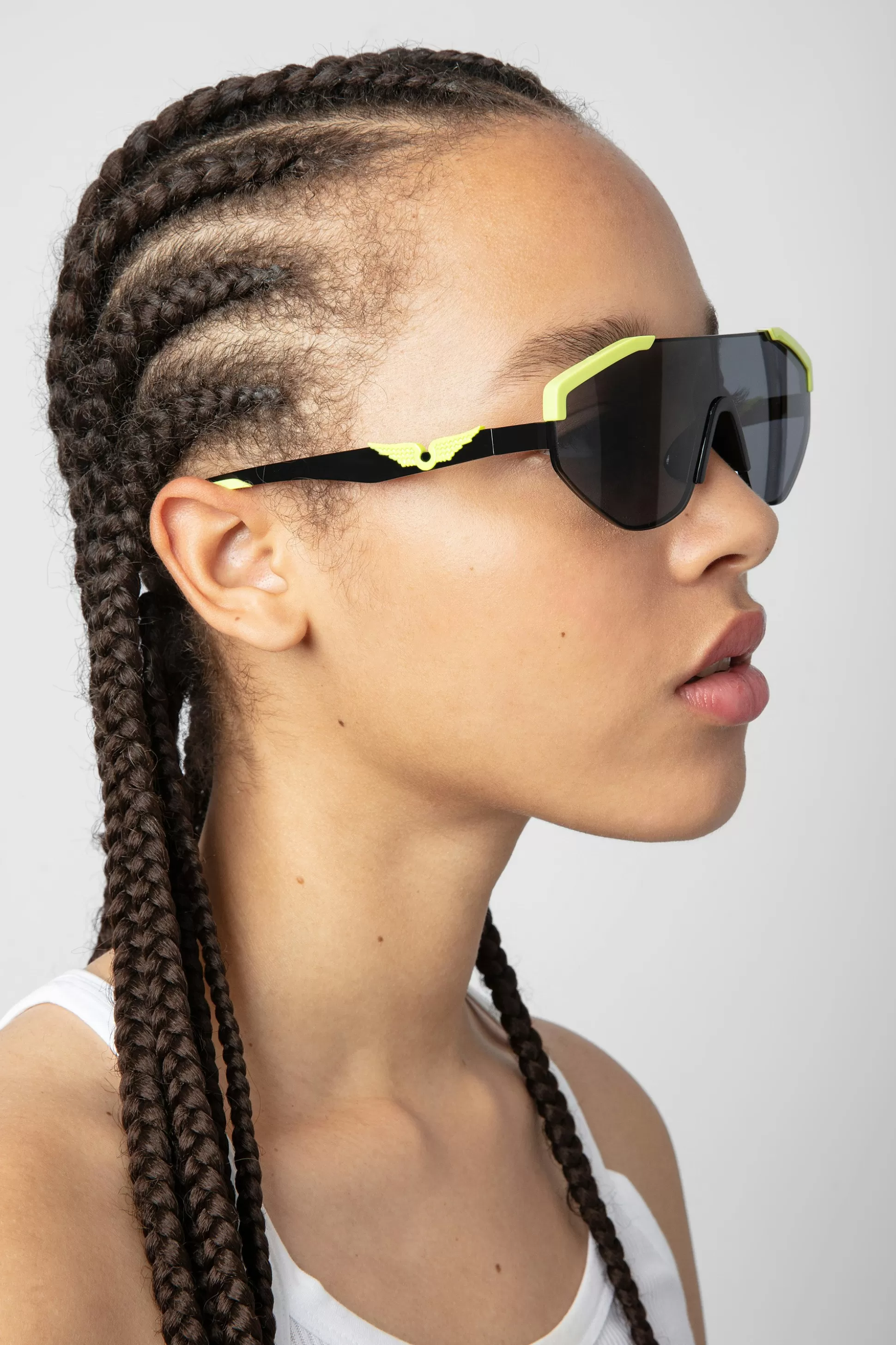 lunettes_de_soleil_de_defile_de_mode_zv23h9_4.webp Femmes Zadig & Voltaire Des Lunettes De Soleil^Lunettes De Soleil De Defile De Mode Zv23H9