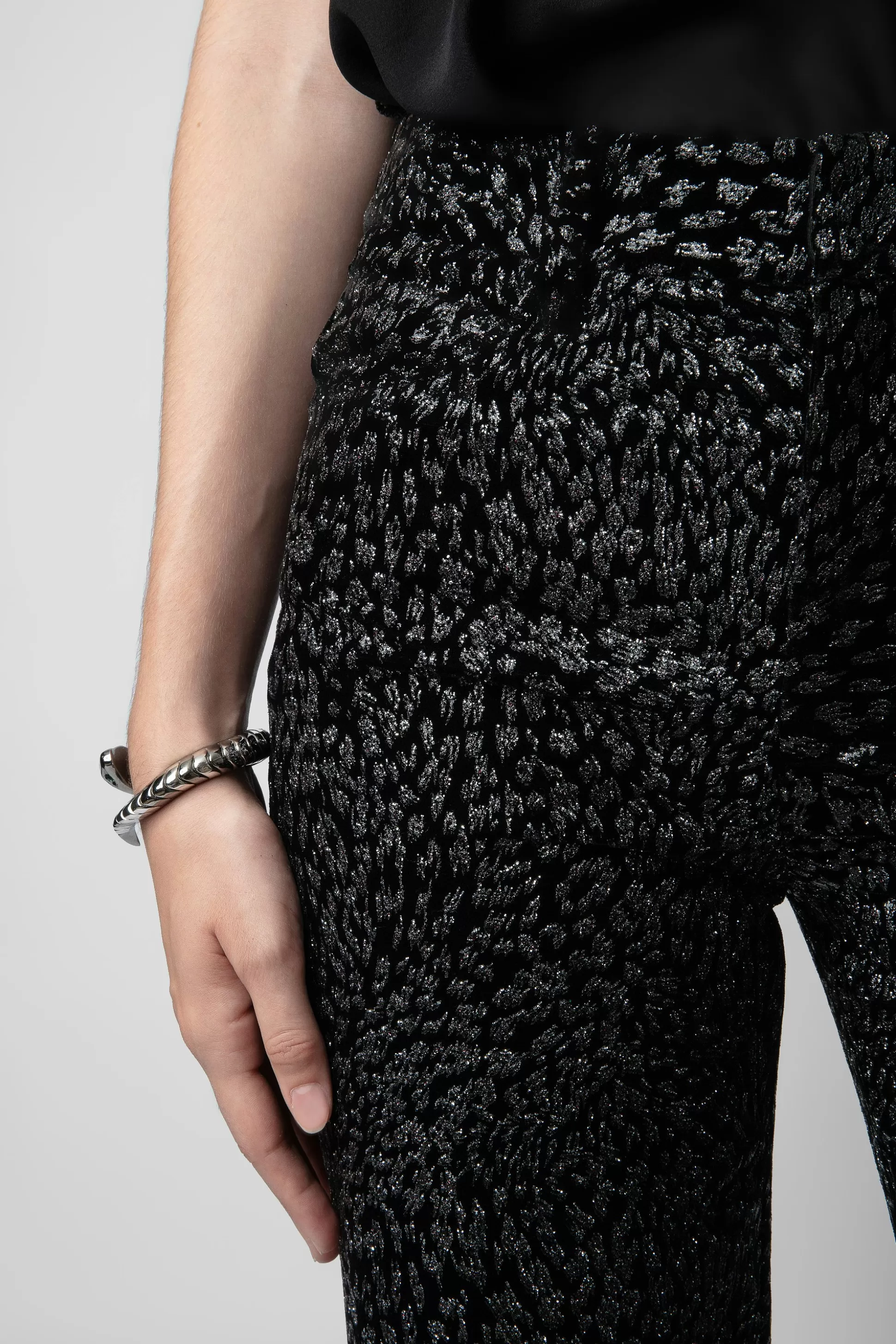 pantalon_en_velours_paillete_piston_6.webp Femmes Zadig & Voltaire Costumes^Pantalon En Velours Paillete Piston