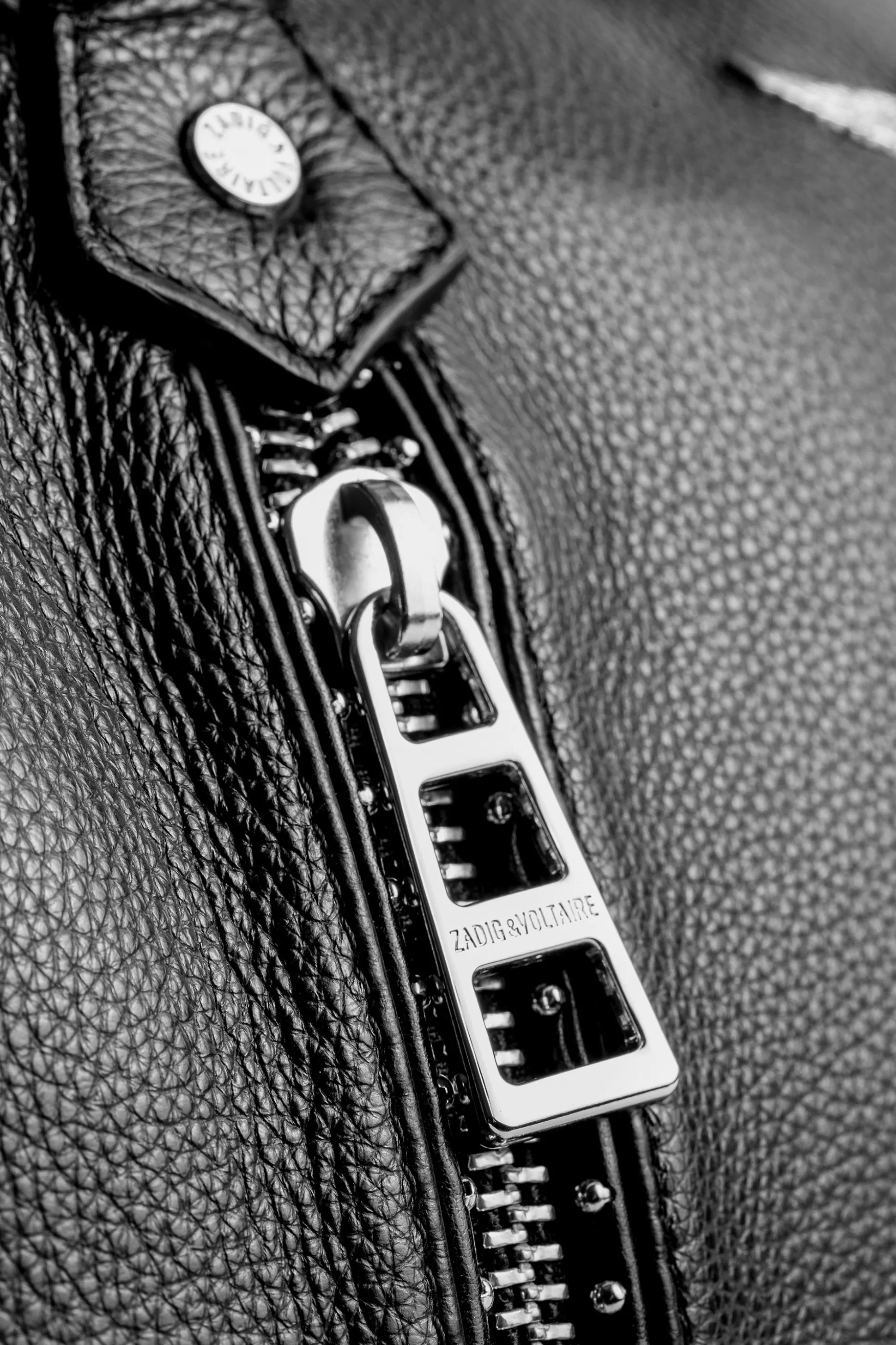 sac_a_clous_moyen_sunny_6.webp Femmes Zadig & Voltaire Sacs À Main^Sac A Clous Moyen Sunny